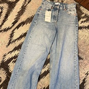 Zara women’s jeans Size 34 NWT